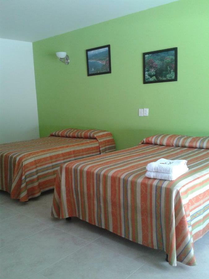 Hotel Playa Azul 카테마코 외부 사진